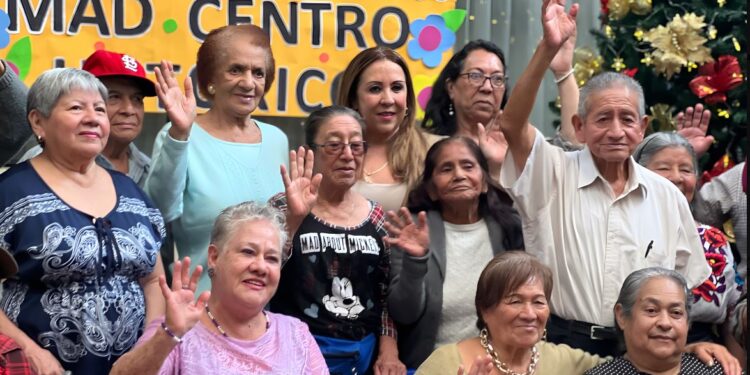 Programa Mis Años Dorados beneficia a miles de personas. / Foto: SOSEP.