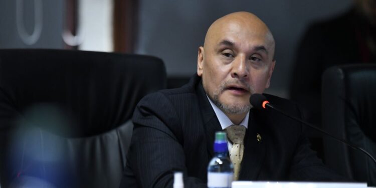 Exponen avances del Sistema Penitenciario durante reunión de transición