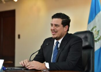 Ministro de Trabajo comunica avances del proceso de transición