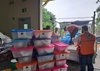 Entregan ayuda humanitaria a familias afectadas por inundaciones en Escuintla