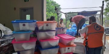Entregan ayuda humanitaria a familias afectadas por inundaciones en Escuintla