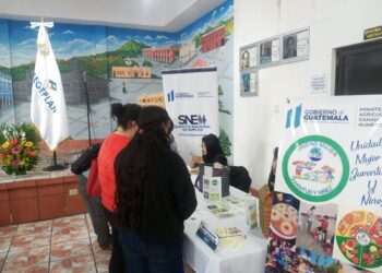 Expo Becas Tour 2023: Acercan oferta educativa a población de Chimaltenango