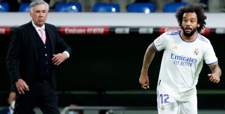 Ancelotti se ‘pone’ la camiseta de Fluminense por Marcelo