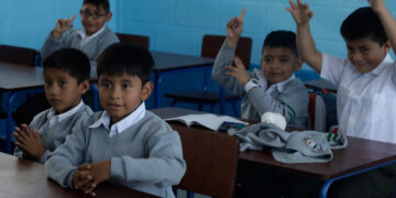 Programa Becas Bolsas de Estudio llegará a estudiantes de preprimaria y primaria. / Foto: DCA.