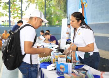Por segundo día, Izabal desarrolla jornada móvil de servicios integrados