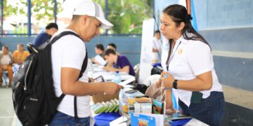 Por segundo día, Izabal desarrolla jornada móvil de servicios integrados