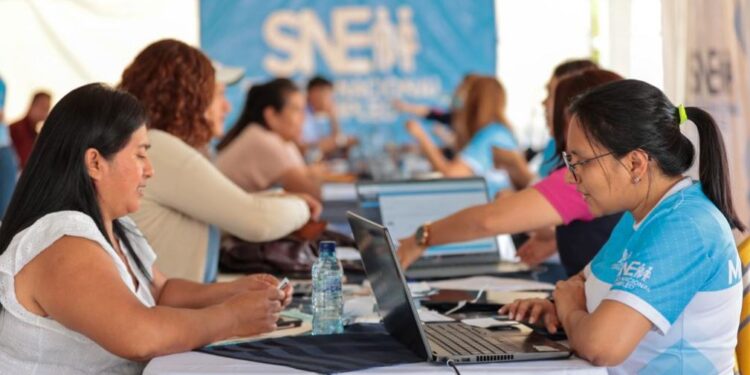 Oportunidades laborales para el departamento de Izabal. / Foto: Mintrab.