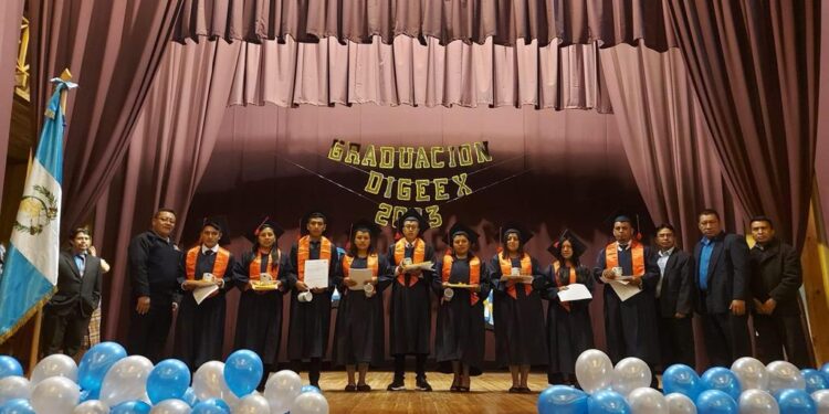 Estudiantes de Totonicapán clausuran su formación de educación extraescolar 2023