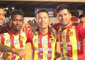 Zacapa y Guastatoya dejan abierta la eliminatoria
