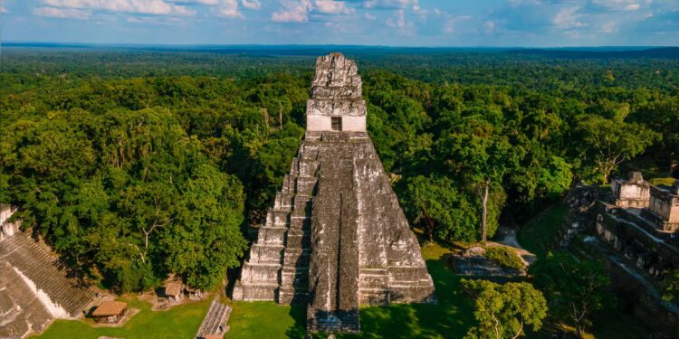 Política de turismo busca crear estrategias para el desarrollo sostenible. /Foto: Inguat