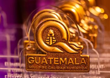 Entregan distintivos de calidad y sostenibilidad turística