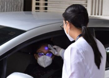 Las autoridades llaman a mantener las medidas de prevención ante el COVID-19. /Foto: MSPAS