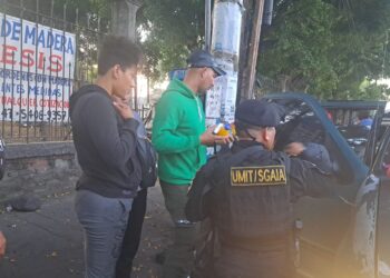 Capturan a presuntos coyotes por el traslado irregular de migrantes