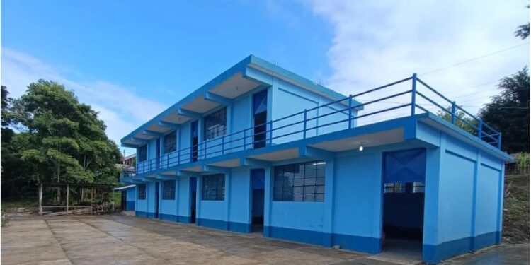 Escuela primaria del caserío Nuevo Damasco, del municipio de Raxruhá, Alta Verapaz