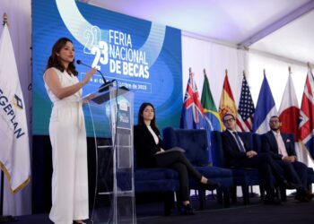 Al menos 600 becas de estudio se ofrecen en la Feria Nacional de Becas 2023