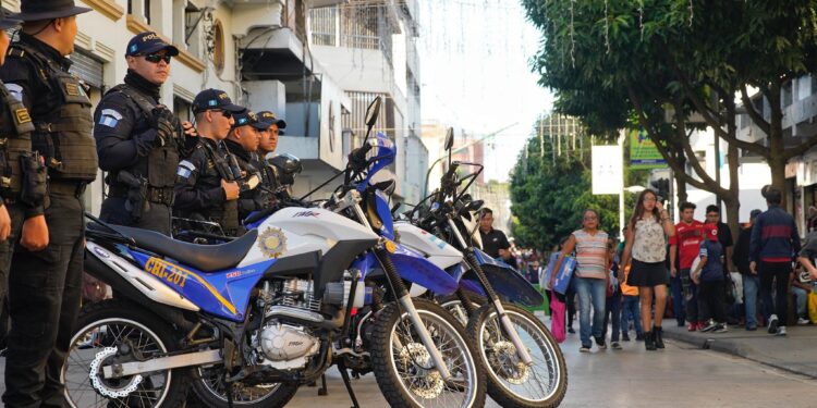 PNC efectúa operativos como parte del plan por fiestas navideñas y de fin de año