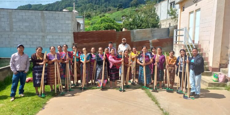 Fomentando la agricultura sostenible. / Foto: MAGA.