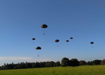 Ejército de Guatemala gradúa a elementos de la Brigada de Paracaidistas