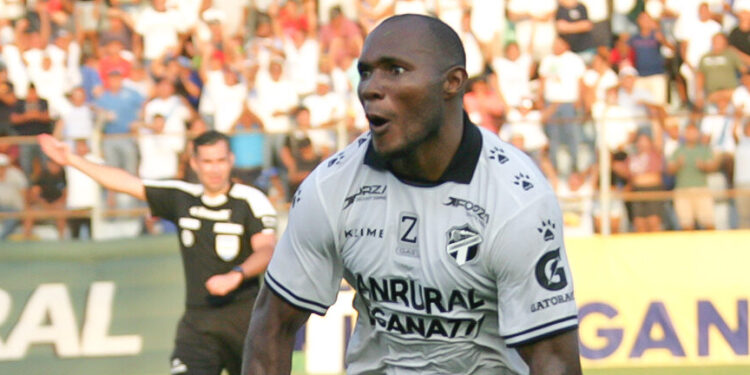 Manita de Comunicaciones para acceder a semifinales