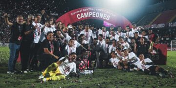 Alajuelense se corona campeón de Centroamérica