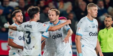 El Girona baila al Barcelona en Montjuic