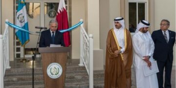 Guatemala inaugura embajada en Catar