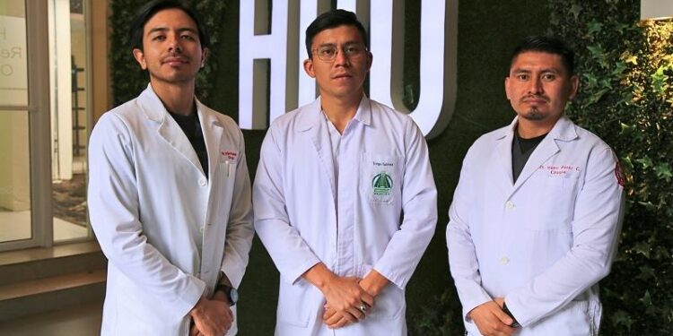 Entidad internacional destaca logro quirúrgico de médicos guatemaltecos