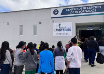 Migración ha brindado atención a más de 40 mil guatemaltecos retornados desde Estados Unidos. / Foto: IGM.