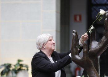 Nombran Embajadora de la Paz a locutora Vilma Yolanda, del Rosario Balcells