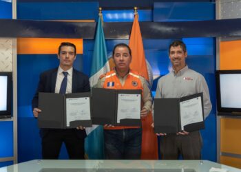 El memorándum también establece la base para una colaboración estrecha en el ámbito de la gestión integral para la reducción del riesgo / Foto: Conred.
