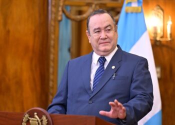 Presidente Giammattei anuncia incrementos al salario mínimo