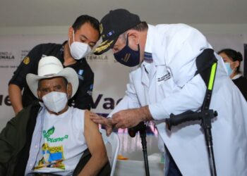 Jefe del Ejecutivo destaca acciones para contrarrestar el COVID-19 en Guatemala