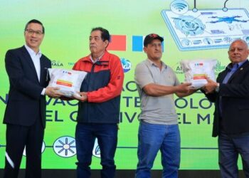 Brindan capacitación innovadora para agricultores en Baja Verapaz