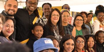 Ministra de Educación se reunió con integrantes del pueblo garífuna. /Foto: Álvaro Interiano