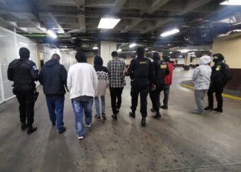 Agentes de la SGAIA, PNC y el MP logran la captura de trece presuntos distribuidores