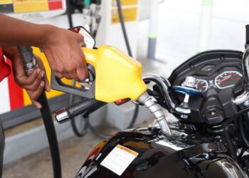 Estabilidad en precios de combustibles es beneficioso en fin de año. / Foto: MEM.