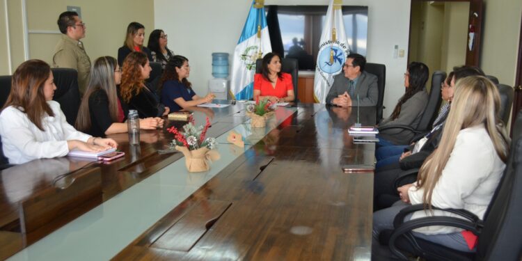 Colaboradoras de salud aprendieron sobre lactancia materna. /Foto: MSPAS