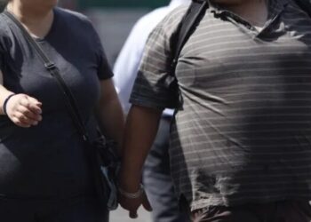 Desarrollan una píldora contra la obesidad que se digiere, vibra y sacia al paciente