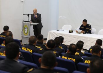 Autoridades refuerzan medidas de seguridad para las fiestas navideñas