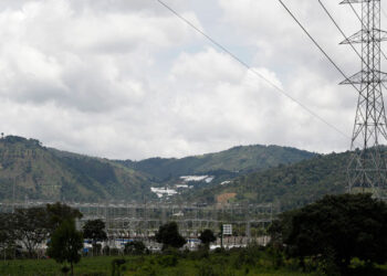 Miles de hogares guatemaltecos cuentan con energía eléctrica. /Foto: DCA.