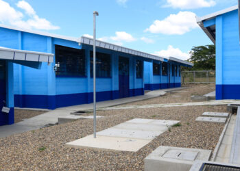 Gobierno le apuesta a la mejora de los edificios escolares. /Foto: DCA