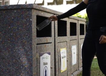 "No quemes, clasifica tu basura". // Foto: MARN.