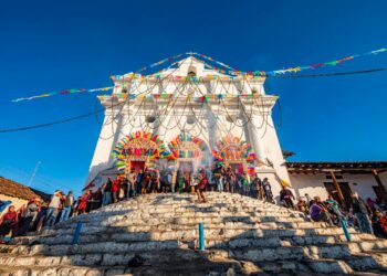 Turismo religioso: Guatemala ofrece representaciones de fe en distintos puntos del país. /Foto: Inguat