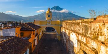 Durante la feria se expondrán destinos como la Antigua Guatemala. /Foto: Inguat