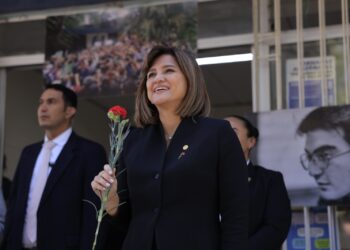 Vicepresidenta Karin Herrera visita el campus central de la USAC. /Foto: Gilber García
