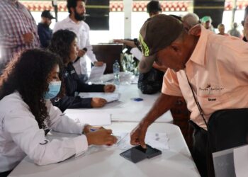 Anuncian nueva plataforma digital para inscripción de beneficiarios del PAM