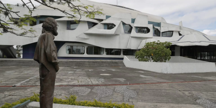 Invitan a recorridos guiados por el Centro Cultural Miguel Ángel Asturias
