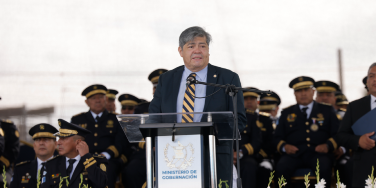 Ministro de Gobernación reitera el compromiso con la seguridad de los guatemaltecos