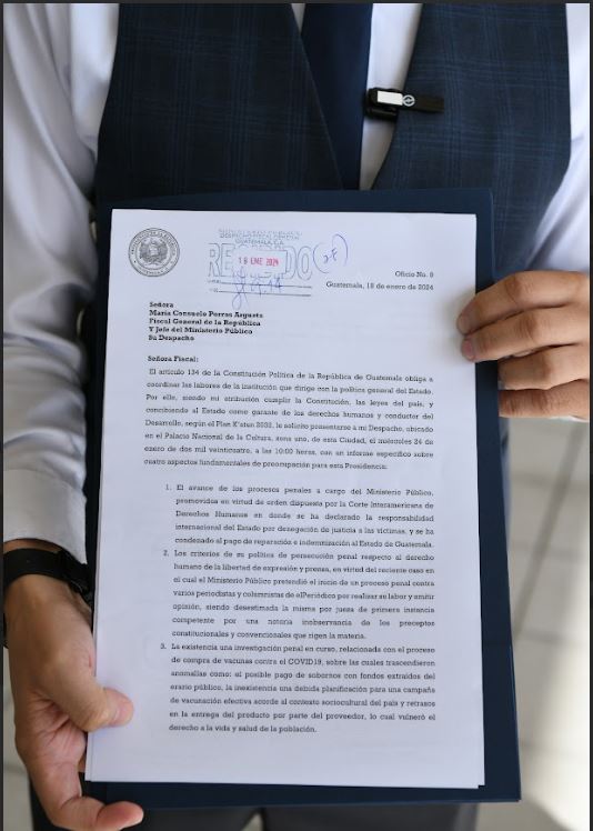 Carta enviada por el presidente Beranrdo Arévalo a la fiscal general.