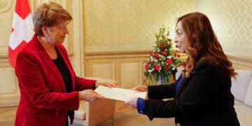 Embajadora de Guatemala presenta cartas credenciales en Suiza